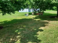 Pet friendly 4-bedroom cottage in fabulous Penn Yan with WiFi, AC and more Hotels in Yates County