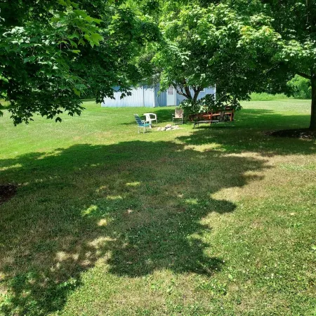 Pet friendly 4-bedroom cottage in fabulous Penn Yan with WiFi, AC and more