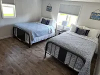 Vintage Cottage 2 Blocks from Ludington Beach Hotels near Stearns Park