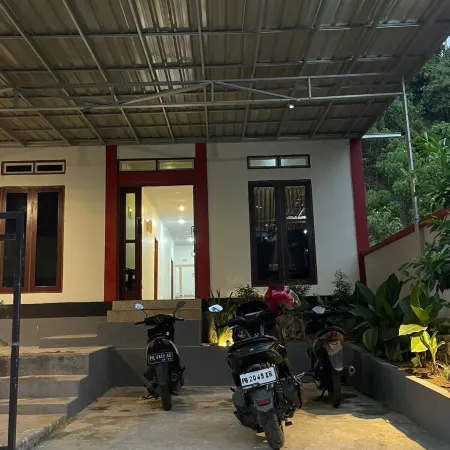 Rara Guest House Raja Ampat