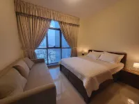 Duplex Spacious 4-bedroom sunset sea views apartment with swimming pool.