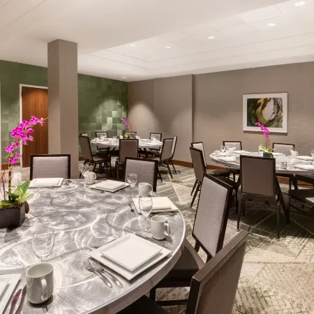 Embassy Suites by Hilton Tysons Corner