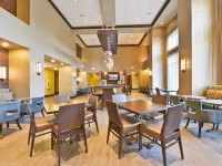 Hampton Inn & Suites Greensboro/Coliseum Area Hotels near Greensboro Coliseum