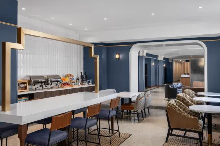 The Well House Hamilton, Tapestry Collection by Hilton Отели в г. Фэрфилд