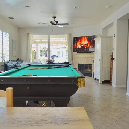 Resort Style Home- Pool Table- Walking Distance to Coachella Fest & Stagecoach