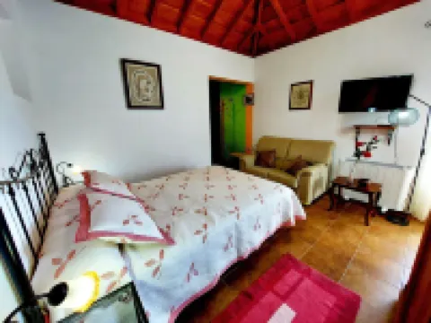 Casa con Vistas Panorámicas Cerca del Pueblo de Villa de Mazo, Isla de La Palma