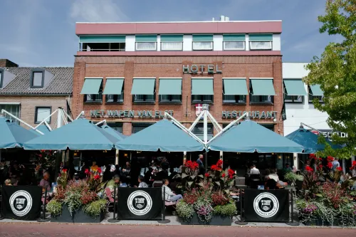 Het Wapen van Elst Hotels in Slijk-Ewijk