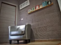 The Golden Gate Hotels in Naro