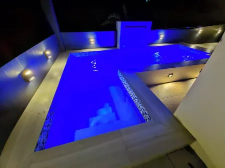 Staycation At Sandari Batulao