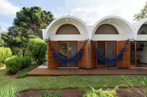 Pasárgada Ecovillage – Nature, Comfort and Connection 30 Min from SP Hôtels à : Cotia