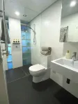 Boutique Canberra Stay | Balcony + Desk - 2-Star