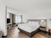 Comfort Inn & Suites Bellevue - Omaha Offutt AFB Hotels in Sarpy County