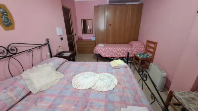 Vacation home Villa Ninetta Hotels near Lake Arvo