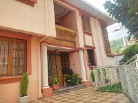 ¡Casa Espaciosa y Acogedora! Ideal para familias con todas las comodidades! Hotels in 