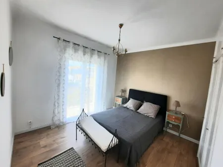 Très bel Appartement 6 Personnes à 5 min de la Plage Отели в г. Гизоначча