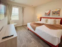 Charming 3-bedroom townhome with AC, WiFi in welcoming Myrtle Beach