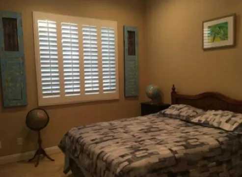 Spacious 5-bedroom estate in superb Indio with Swimming Pool, Jacuzzi and more!