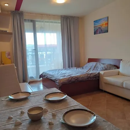 Green Life Oasis Studio, Kavatsi, Smokinya, Sozopol