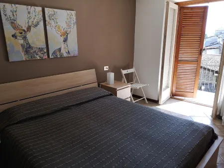 Two-room vacation immersed in the nature of Valtellina Отели в г. Альбозаджа