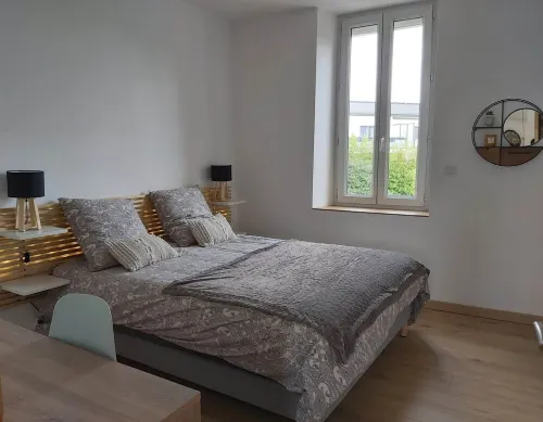 Elio's is Hotels in Bourg-les-Valence