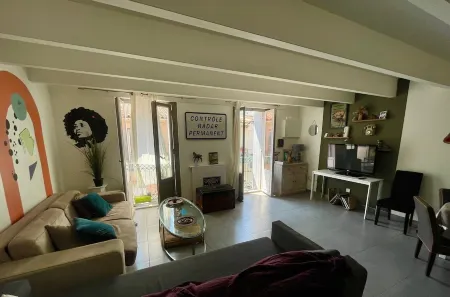 Sète town center, 3-bedroom duplex apartment pets welcome