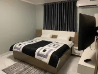 Quiet luxury 2 bedroom house with Pool Hoteles en 