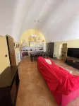 Entire central apartment with fireplace Hotels in Putignano