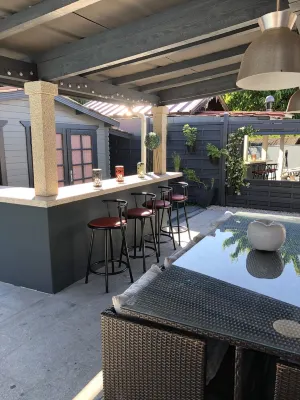 Maison Familiale au Calme à 10mn de Centre de Bordeaux Hotels in Begles