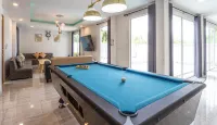 6BR Pool Villa w/ Karaoke and Pool Table near Golf