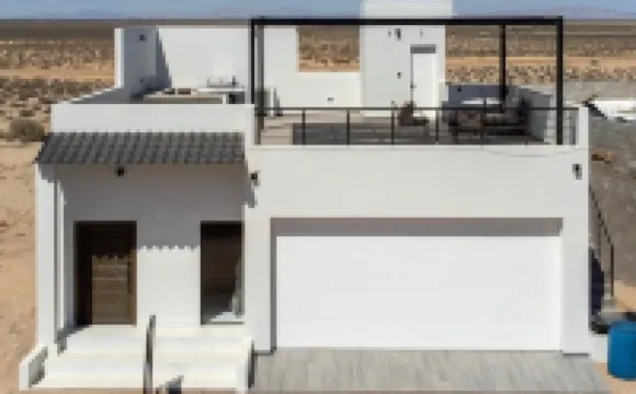 Spacious 4-bedroom house in marvelous Las Conchas with AC, WiFi