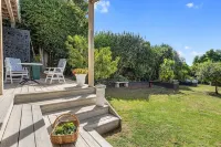 Pacific Ocean Breezes