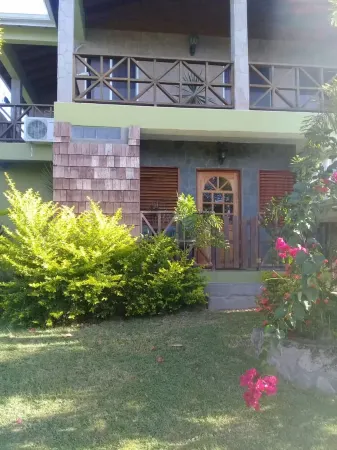 Vista Del Piton - Your Tropical Escape with Stunning Piton Views !