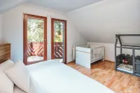 Haus Elbharmonie - where families and friends enjoy their holidays Hotels in Leuben