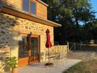 Little owl lodge Hotels in Champnétery