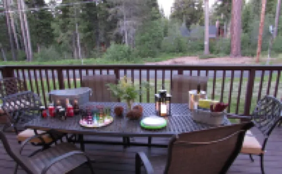 Escape to our Lake Tahoe private home; skiing, hiking, biking, beaches