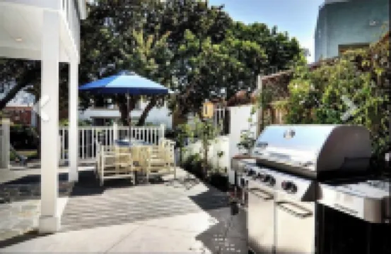 Casa de la Ballena, Back Available on Vrbo. Permit STR15-0329, Walk to the Beach