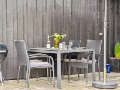 "Lenaya" - 1km from the Sea