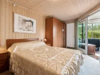 "Eleana" - 300m to the Fjord