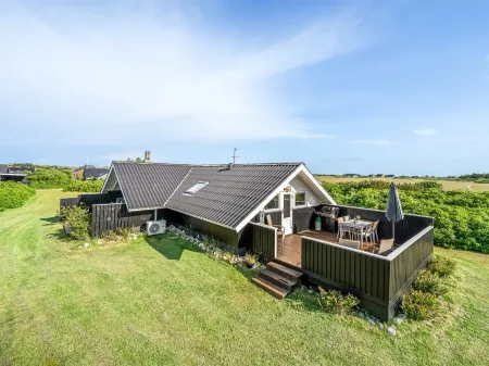 "Angelie" - 400m from the sea