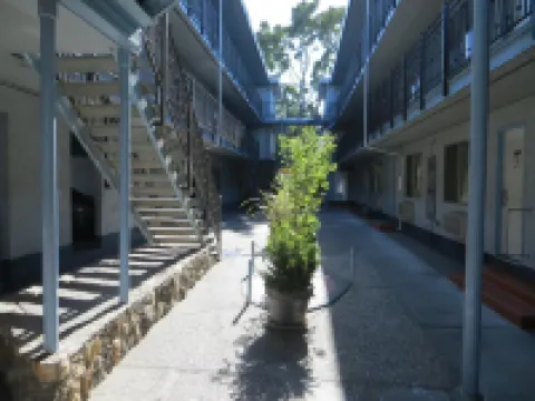 會議中心汽車旅館及套房