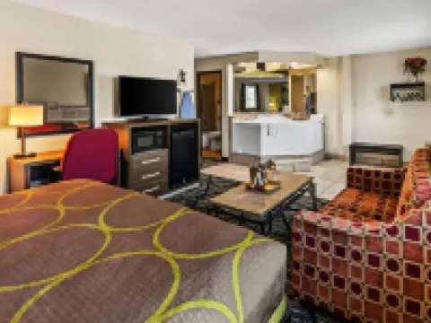 Super 8 by Wyndham Independence Kansas City Hotels in Independence