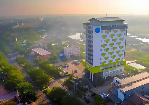 DAFAM Pacific Caesar Surabaya Hotel di Kecamatan Mulyorejo