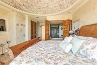 Luxurious 2-Story Oceanview Penthouse w/PVT Hot Tub/Theater Room120” 4K screen