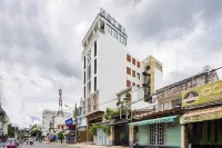 HOTEL MINH THƯ 2 Các khách sạn gần Trường Cao đẳng Kinh tế - Công nghệ Tp.Hồ Chí Minh