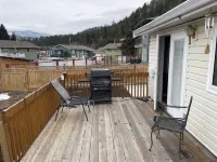 Victoria St BNB in Peachland BC - 5 mins from the beach Hotels in Peachland
