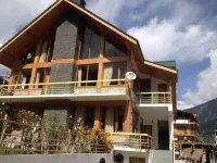 7 bhk pentahouse vintage cottage with indoor fire