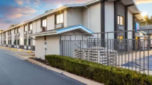 Motel 6 Ogden, UT- Downtown