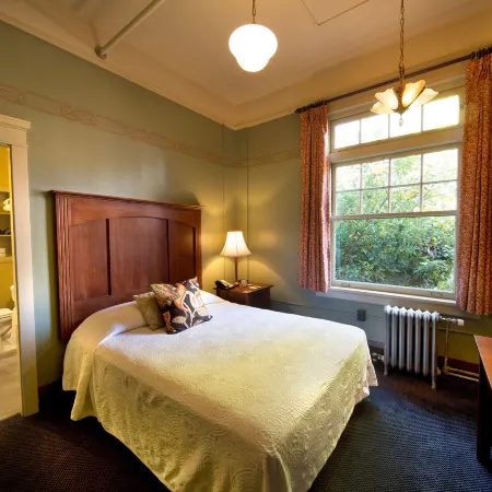 McMenamins Grand Lodge