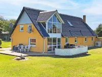 10 person holiday home in Vinderup-By Traum - Hot Tub