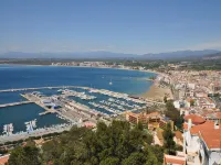Apartment in Roses near Santa Margarita Beach